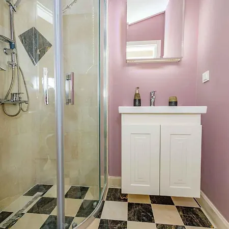 Exclusive With Private Pool, 1002 Βίλα Φετιγιέ