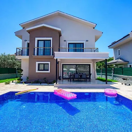 Exclusive With Private Pool, 1002 Βίλα Φετιγιέ
