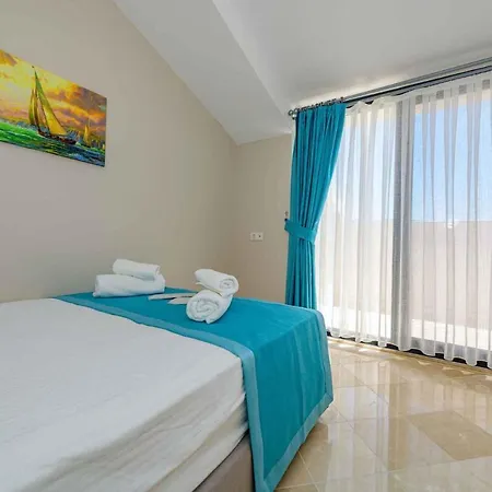 Exclusive With Private Pool, 1002 Villa